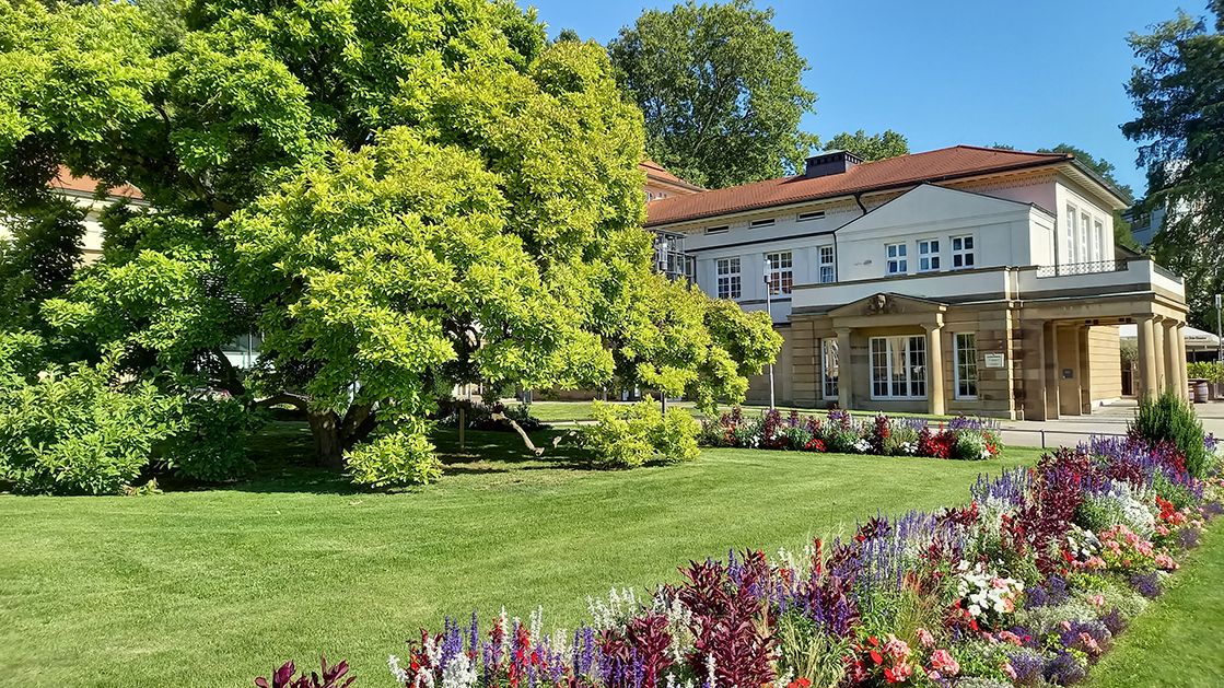 Kleiner Kursaal mit Parkanlage