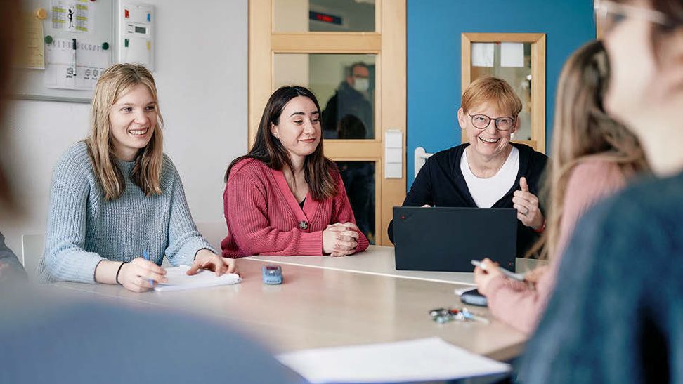 Schmuckbild: Gruppengespräch