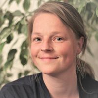 Porträt Angela Bader