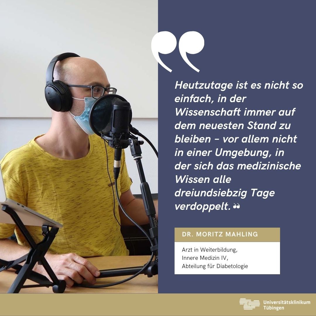 Dr. Moritz Mahling bei der Aufnahme einer neuen Podcast-Folge des Podcast "abhoeren".