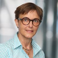 Portraitfoto Dr. med. Elke Dannenmann-Stern