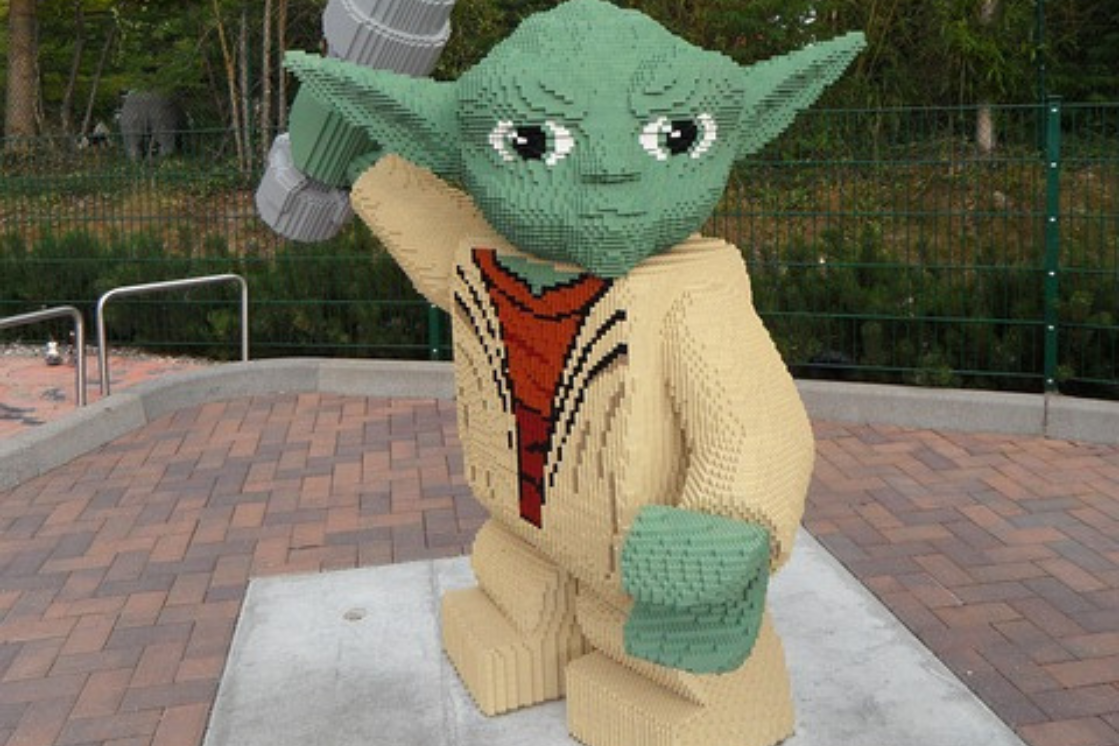 Star Wars-Figur Yoda aus Legosteienen