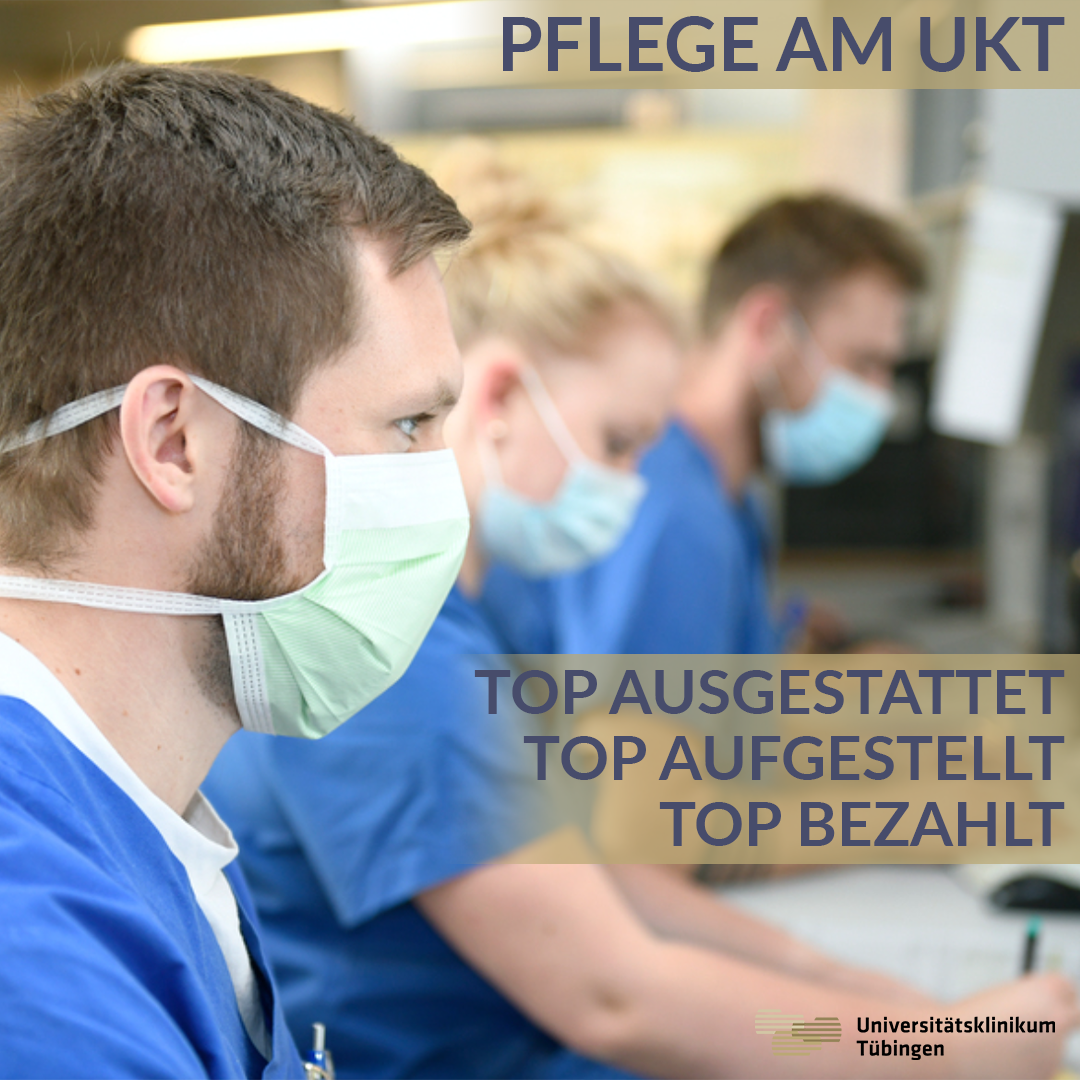 Pflegekräfte am PC