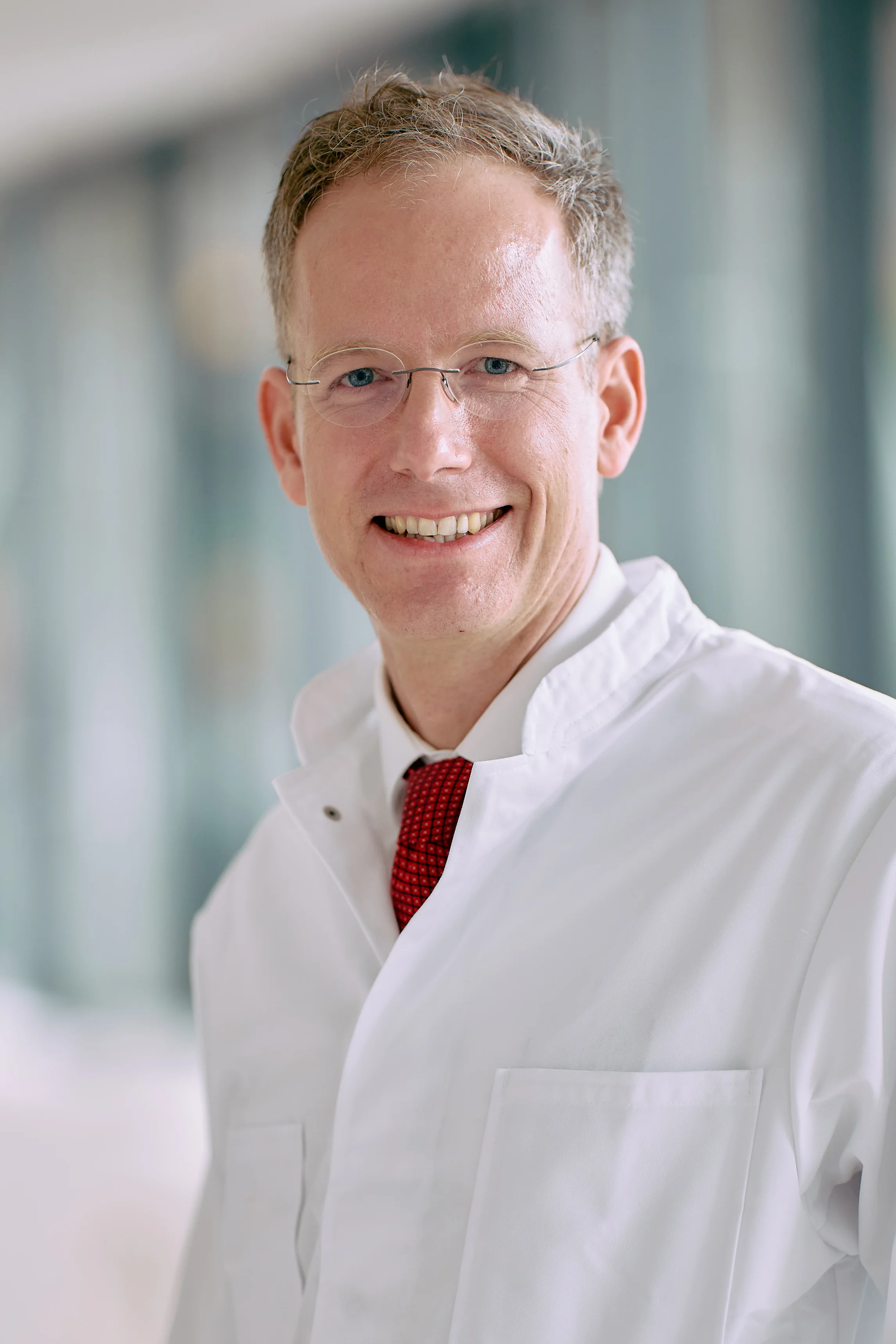 Prof. Prof. Dr. André L. Mihaljević im Portrait