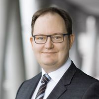Porträt von Prof. Dr. Bernd Koos