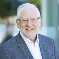 Porträt Prof. Dr. Thomas Iftner