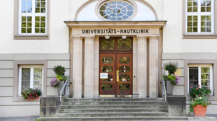 Eingang Hautklinik