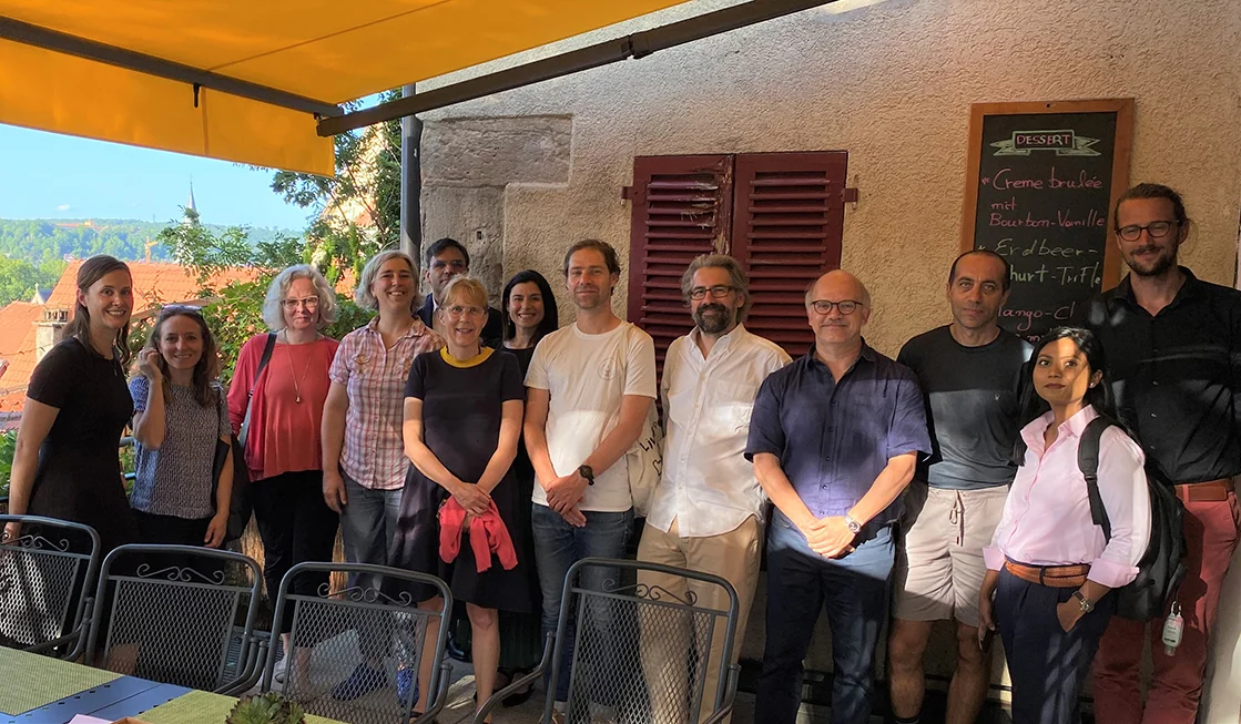 Gruppe im Restaurant