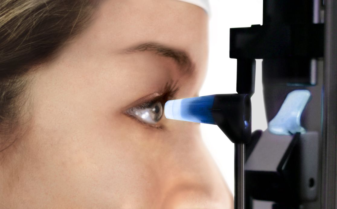 Untersuchung des Auges