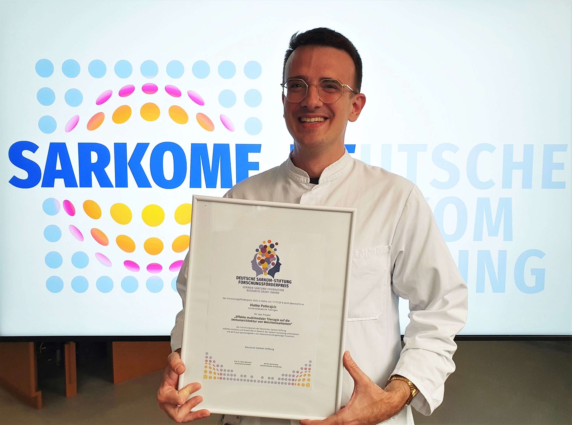 Die Auszeichnung und Preisübergabe erfolgte auf der Sarkomkonferenz 2024 vom 7.-9. März 2024 in Essen