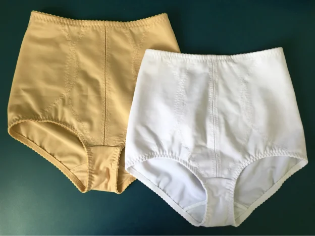 Abbildung einer Miederhose