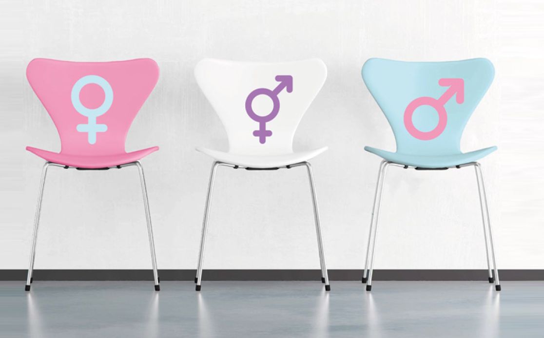Titelbild Magazin: Drei Stühle mit Geschlechtersymbolen (weiblich, divers und männlich)