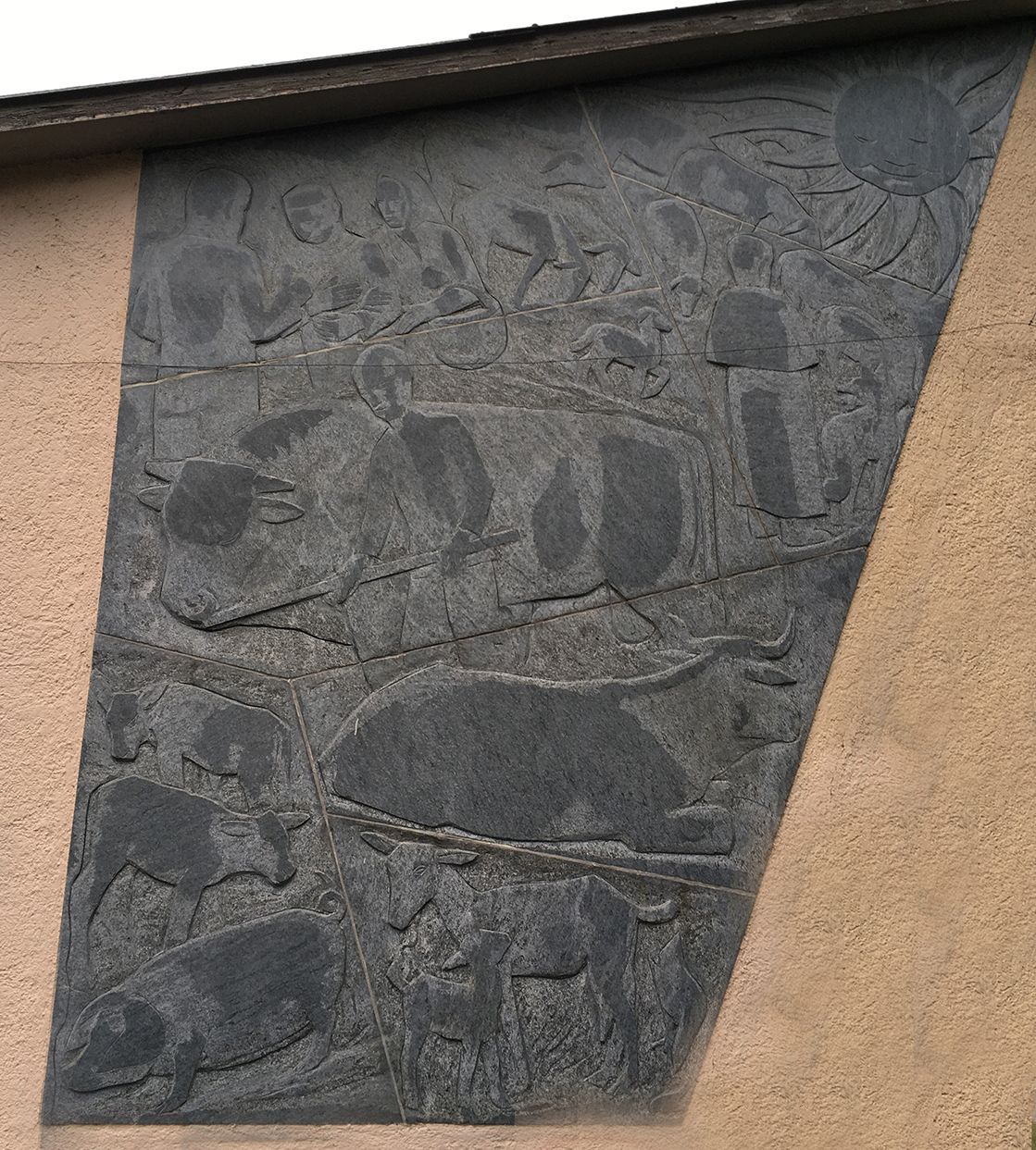 Foto Relief 