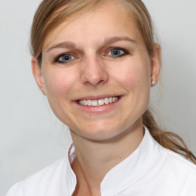 Dr. med. Stefanie Hummler