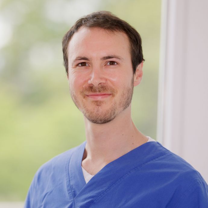 Dr. med Julian Schwarz