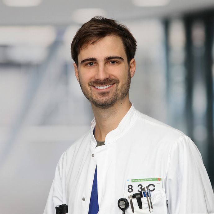 Dr. Friedemann Bender