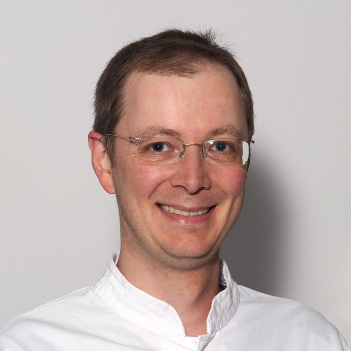 Dr. Andreas Frey