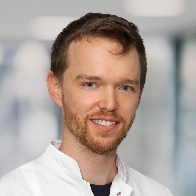 Dr. med. univ. Dr. Johannes Zens