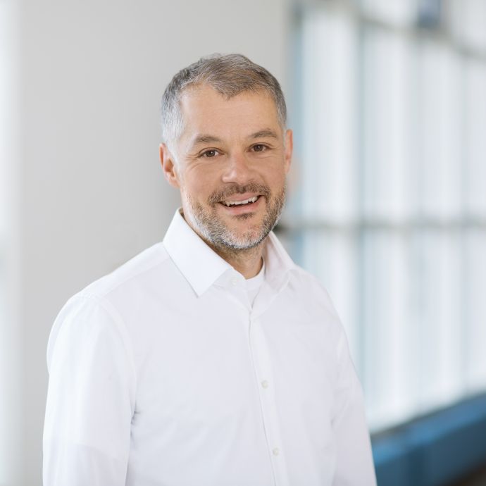 Dr. Michael Alber