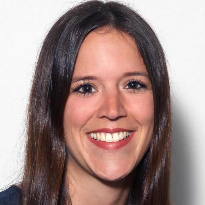 Dr. Sarah Mayer