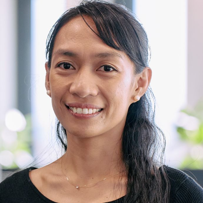 Frau Arnelyn Larano