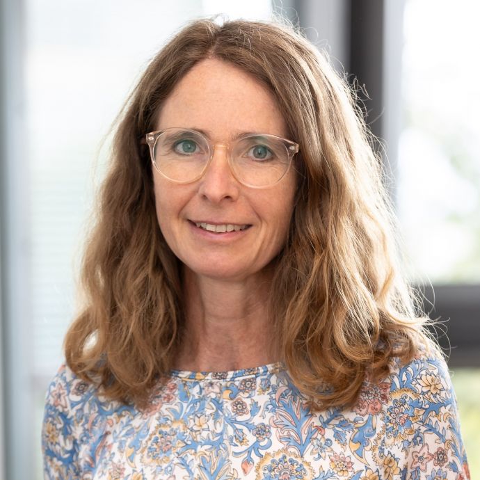Prof. Dr. med. Stefanie Joos