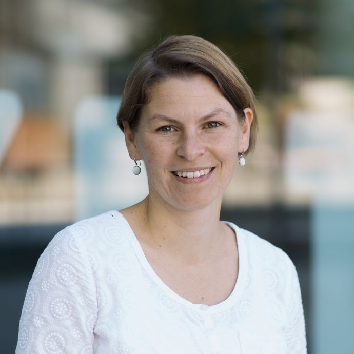 Prof. Dr. Katrin Giel