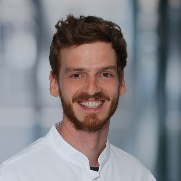 Dr. med. Matthias Damm