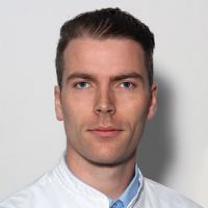 Dr. med. Lennard Glaeser