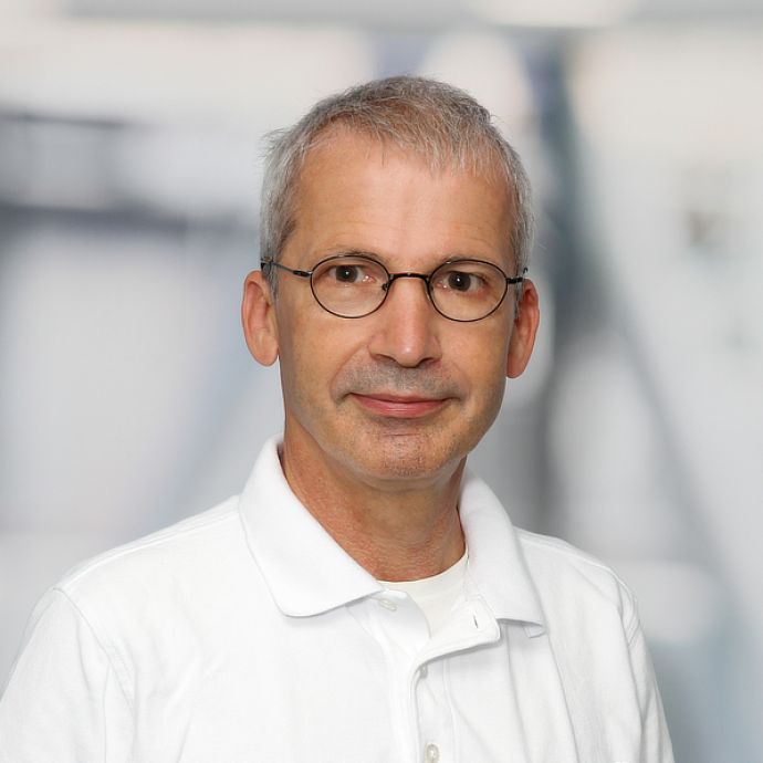Dr. Joerg Arand