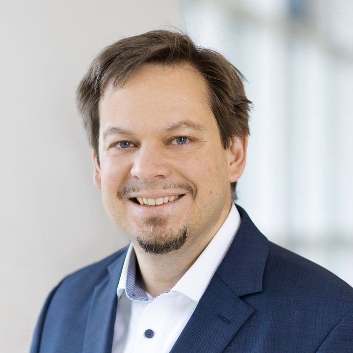 PD Dr. med. Markus W. Löffler