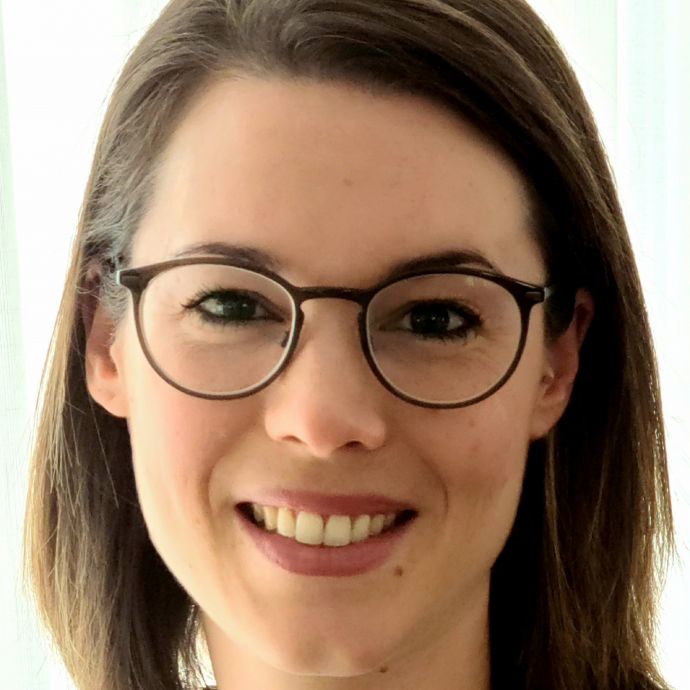 Dr. med. Eva Akkaya