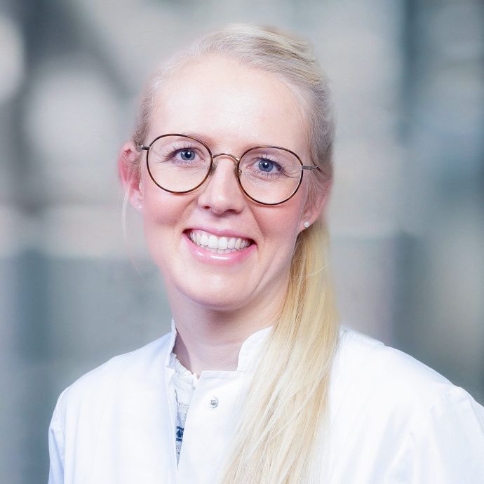 Dr. Viktoria Stühler