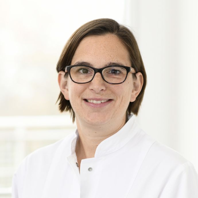 Prof. Dr. med. Melanie Henes