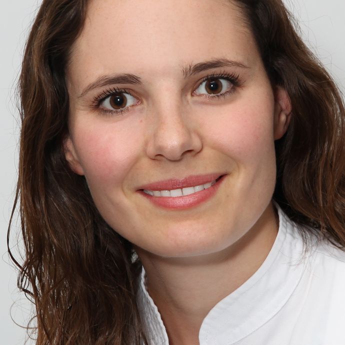 Dr. med. Alexandra Saur