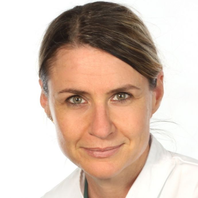 Dr. Claudia Schulz