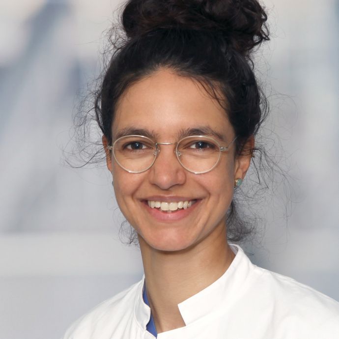 Dr. med. Carmen M. Ring