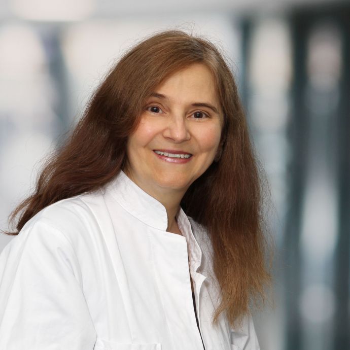 Prof. Dr. Sigrid Schuh-Hofer