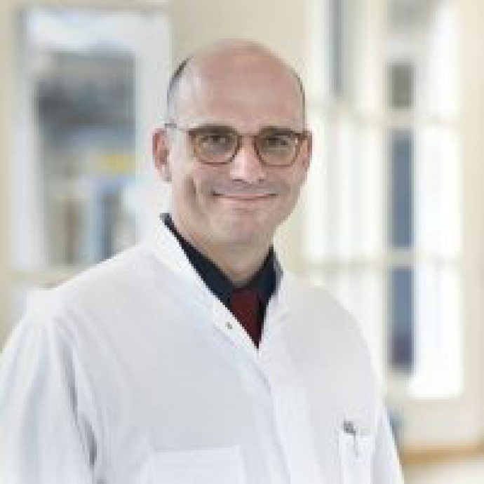 Univ.-Prof. Dr. med. Andreas Kirschniak, MBA