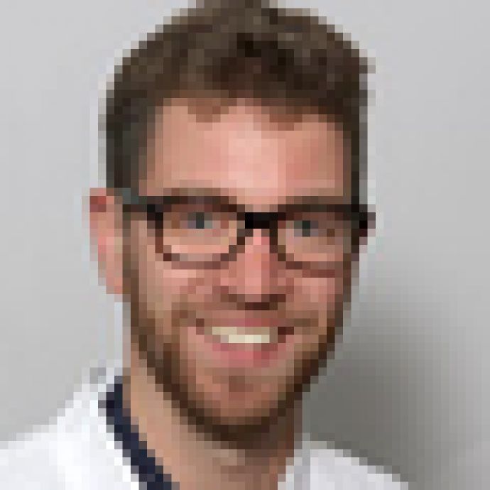 Dr. Roman Tilly