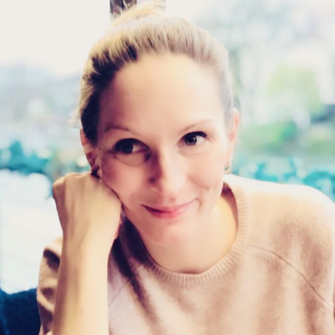  Eva Sitz