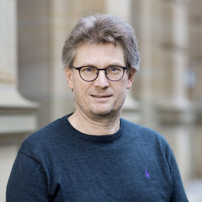 PD Dr. med Hans Bösmüller