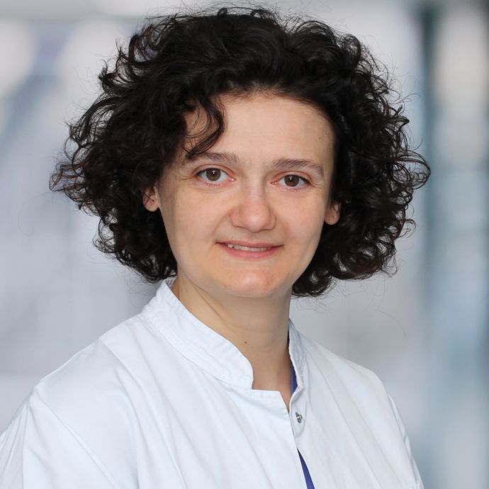 Olena Zober