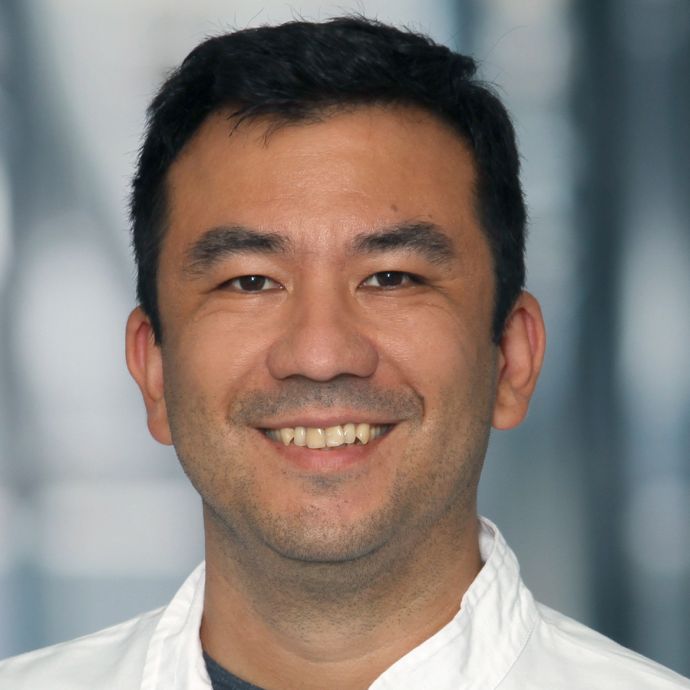 Dr. med. Kristian-Christos Ngamsri