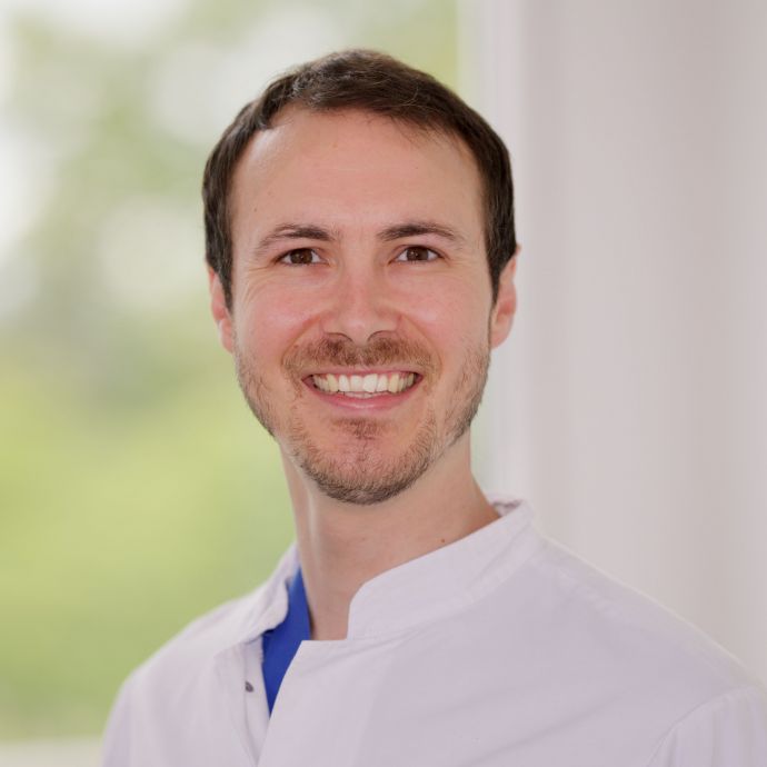 Dr. med Julian Schwarz