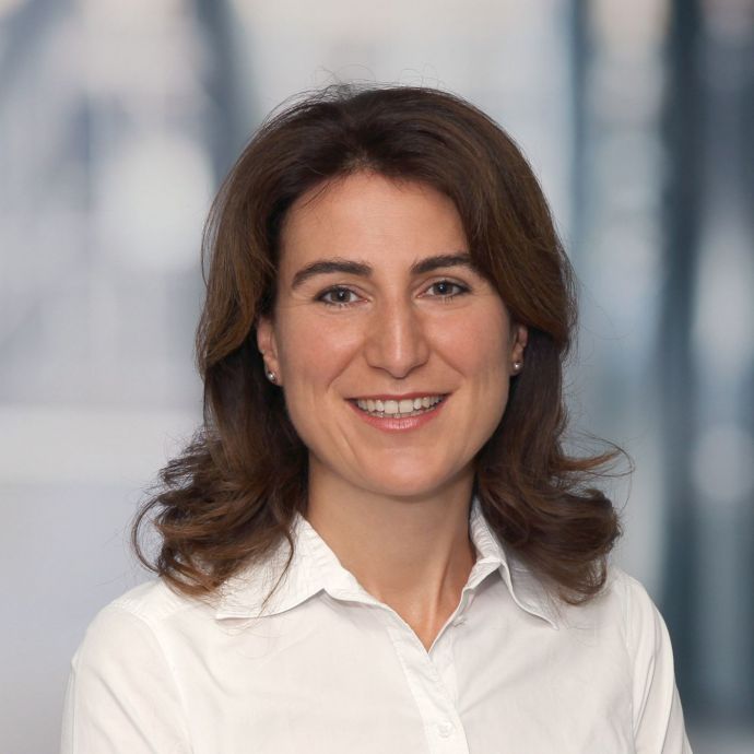 Dr. Anja Hanser
