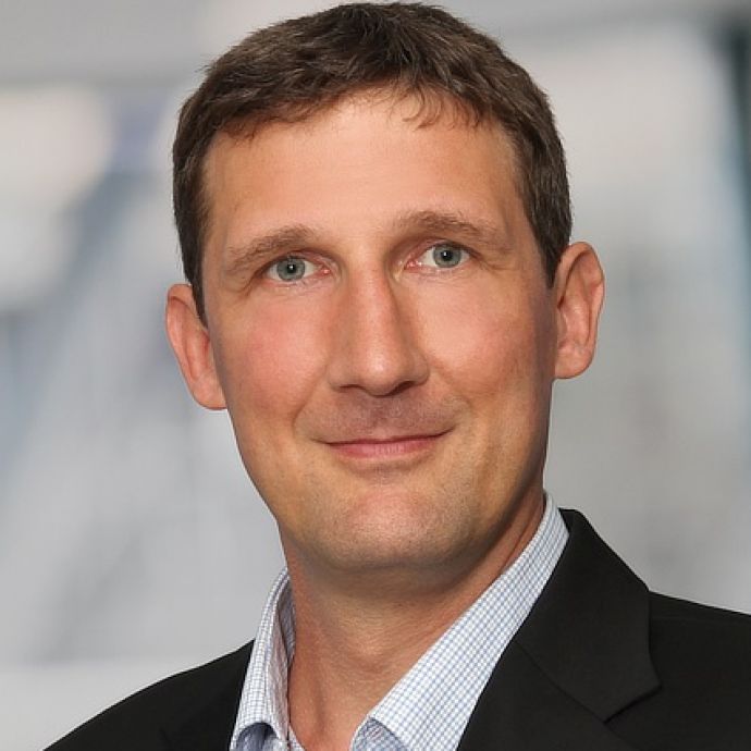 Dr. med. Nils Eisenhardt
