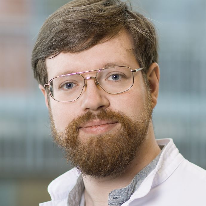 Dr. med. Manuel Kolb