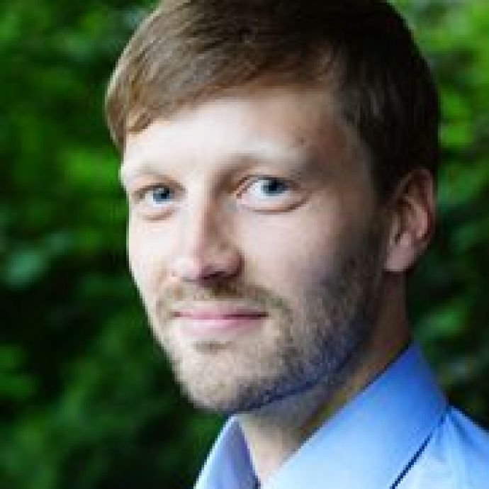 Dr. rer. nat. Niels Niethard