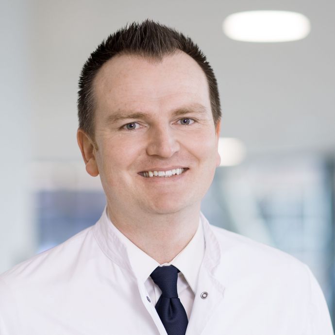 Prof. Dr. med. Tobias Röck, FEBO